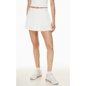 0903 NWOT Size 12 White Pleated Skirt w shorts underneath